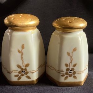 Art deco porcelain and gold salt & pepper shakers